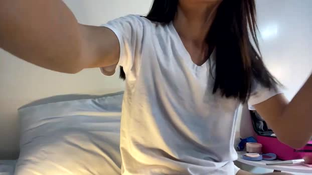 gleiahong horny Webcam SHOW @ Chaturbate 09-02-2026