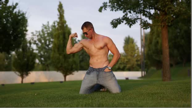 marc105100 strip Webcam SHOW @ Chaturbate 09-02-2026