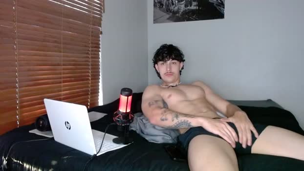 talltatsandhandsome kiss Webcam SHOW @ Chaturbate 09-02-2026