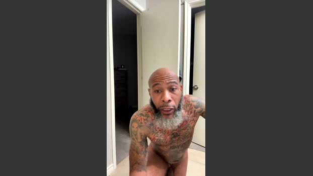 chrisb1981 gay Webcam SHOW @ Chaturbate 11-02-2026