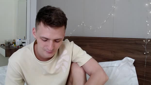 nikikerry_cum_ sexymale Webcam SHOW @ Chaturbate 11-02-2026