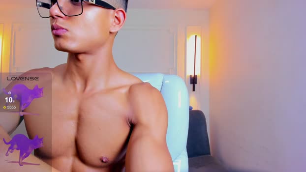 paradise_boy_s bigballs Webcam SHOW @ Chaturbate 10-02-2026
