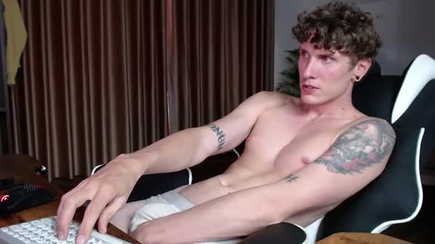 hercules__ spank Webcam SHOW @ Chaturbate 12-02-2026