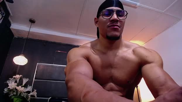 adam_fit19cm striptease Webcam SHOW @ Chaturbate 13-02-2026