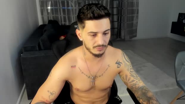 jonnyporn1 striptease Webcam SHOW @ Chaturbate 14-02-2026