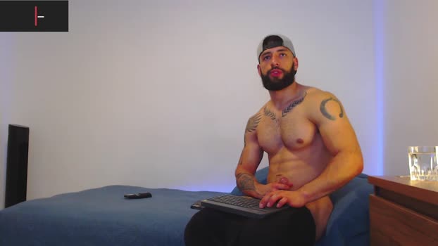 max_xl_ Download Webcam SHOW @ Chaturbate 13-02-2026