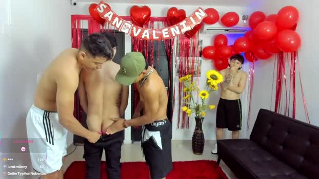 masters_sexx Topless Webcam SHOW @ Chaturbate 15-02-2026