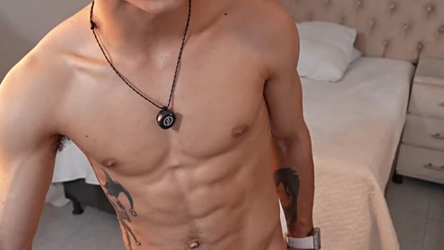 jhoanleandro kissing Webcam SHOW @ Chaturbate 16-02-2026