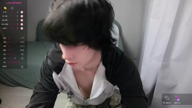 leonkissboy wank Webcam SHOW @ Chaturbate 17-02-2026