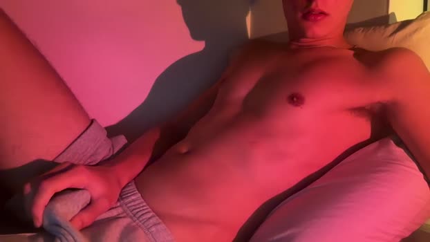 travvy19 hard Webcam SHOW @ Chaturbate 17-02-2026