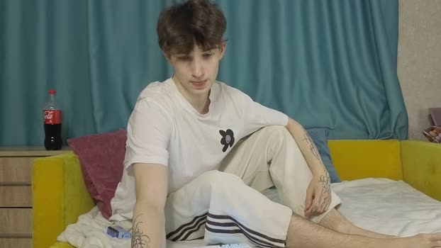 drinklinov sexykitty Webcam SHOW @ Chaturbate 18-02-2026