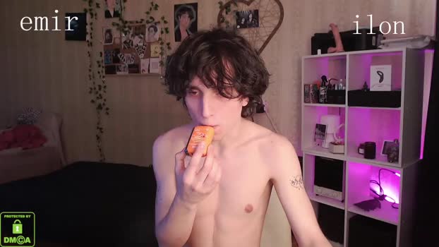 iinklk134 kissing Webcam SHOW @ Chaturbate 18-02-2026