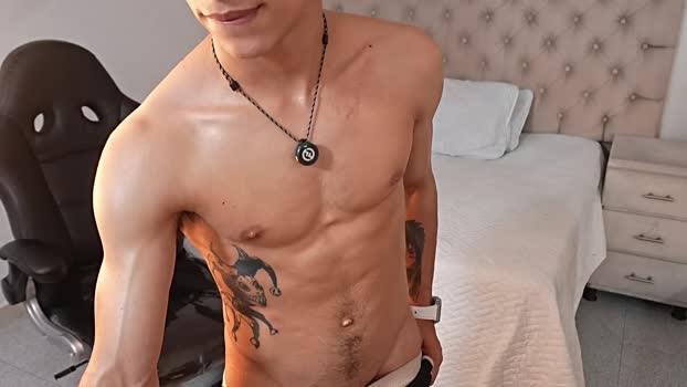 jhoanleandro lick Webcam SHOW @ Chaturbate 18-02-2026