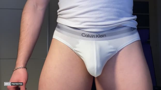 johnnnyhorny deepthroat Webcam SHOW @ Chaturbate 17-02-2026