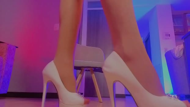 julianna_saenz naked Webcam SHOW @ Chaturbate 18-02-2026