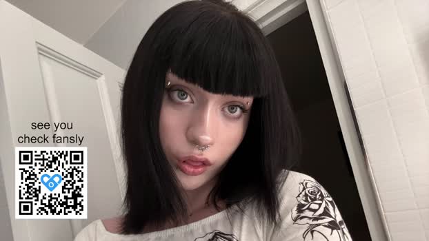vailyreb blowjob Webcam SHOW @ Chaturbate 19-02-2026