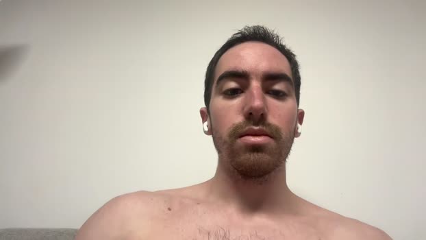 shirtlesshunk15 Show Webcam SHOW @ Chaturbate 22-02-2026