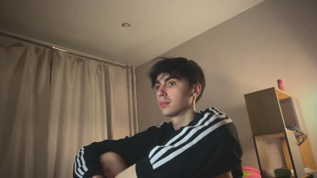 stralght_twinks sexyfeet Webcam SHOW @ Chaturbate 22-02-2026