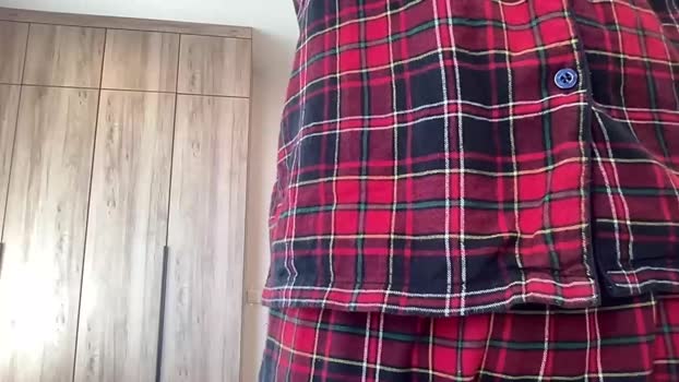 cute_skywalker toys Webcam SHOW @ Chaturbate 23-02-2026