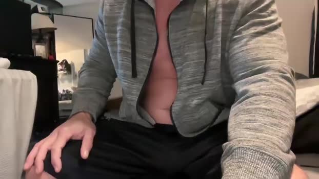 hoodiesahdgoodies big Webcam SHOW @ Chaturbate 24-02-2026