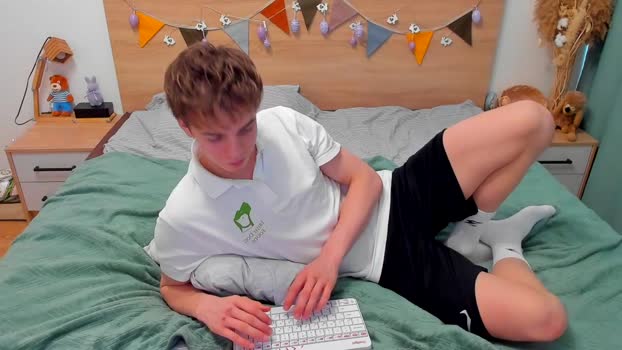 lanny_fandi kiss Webcam SHOW @ Chaturbate 24-02-2026