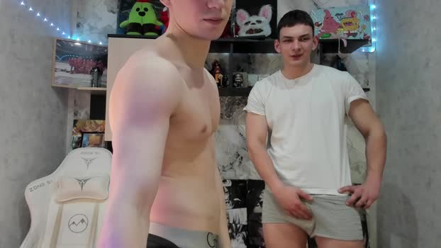 holiday_boys yummy Webcam SHOW @ Chaturbate 25-02-2026