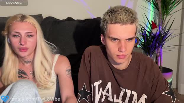twl8vibe bj-dildo Webcam SHOW @ Chaturbate 28-02-2026