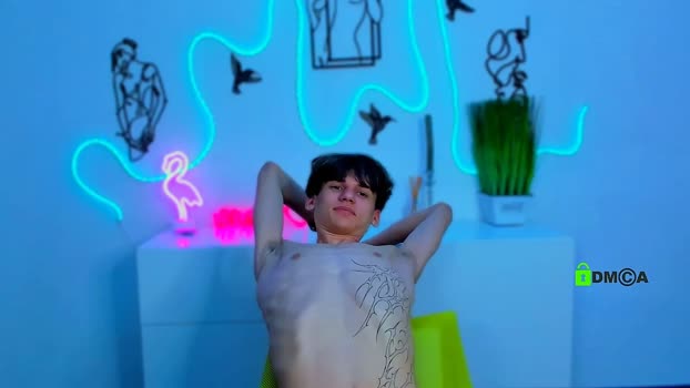 rico_steel amateur Webcam SHOW @ Chaturbate 03-03-2026