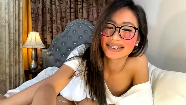 gleiahong deepthroat Webcam SHOW @ Chaturbate 05-03-2026