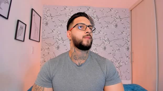 max_dic1 analtoy Webcam SHOW @ Chaturbate 06-03-2026