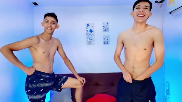 chillbicrew skinny Webcam SHOW @ Chaturbate 09-03-2026