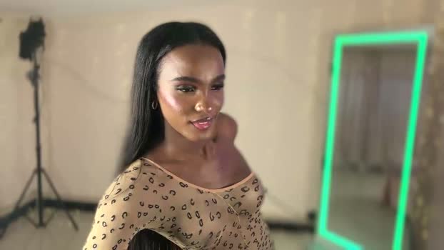 luanarisque fuckass Webcam SHOW @ Chaturbate 10-03-2026
