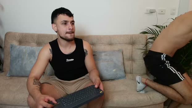 aron_santoro1 Video Webcam SHOW @ Chaturbate 12-03-2026