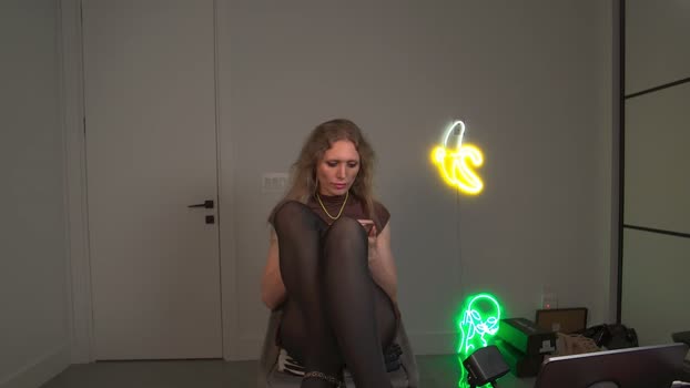 velvettgirl show Webcam SHOW @ Chaturbate 14-03-2026