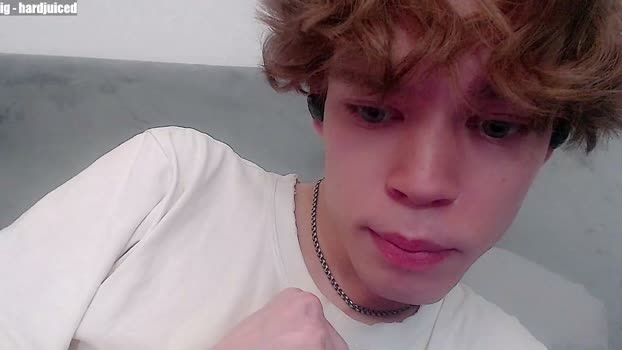pawclaw fingering Webcam SHOW @ Chaturbate 18-03-2026