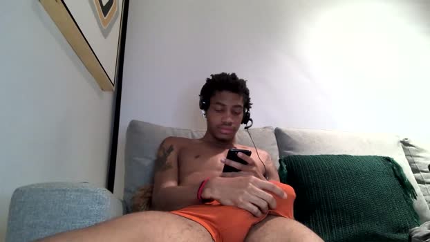 blackbulltitus toys Webcam SHOW @ Chaturbate 19-03-2026