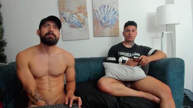 straight__friends love Webcam SHOW @ Chaturbate 20-03-2026