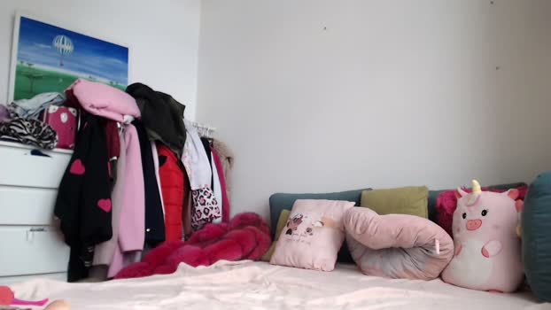 bratzdoll1994 kissing Webcam SHOW @ Chaturbate 22-03-2026