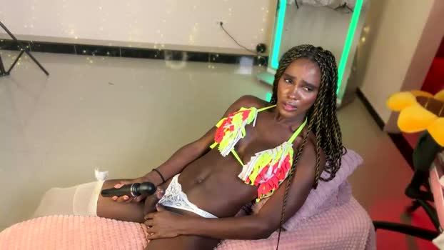 luanarisque Download Webcam SHOW @ Chaturbate 23-03-2026