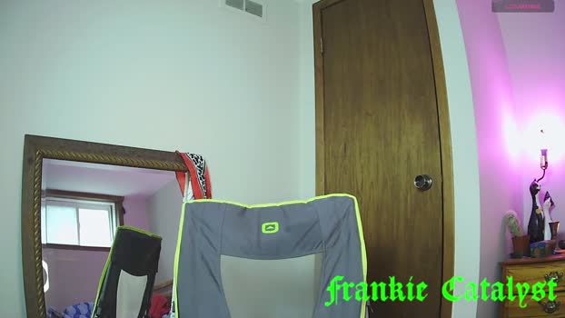 frankiecatalyst squirt Webcam SHOW @ Chaturbate 23-03-2026
