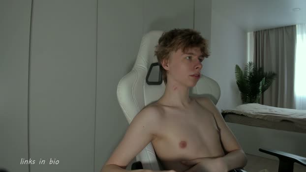 wawesuck yummy Webcam SHOW @ Chaturbate 24-03-2026