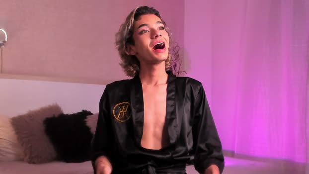 adonisaster orgasm Webcam SHOW @ Chaturbate 26-03-2026
