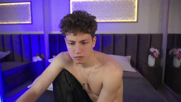 stefanbev fuck Webcam SHOW @ Chaturbate 29-03-2026