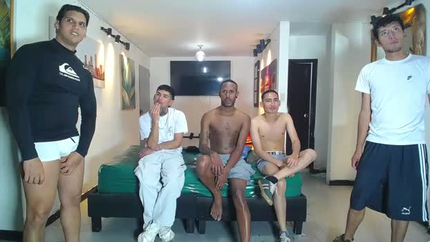 daiquirie big Webcam SHOW @ Chaturbate 31-03-2026