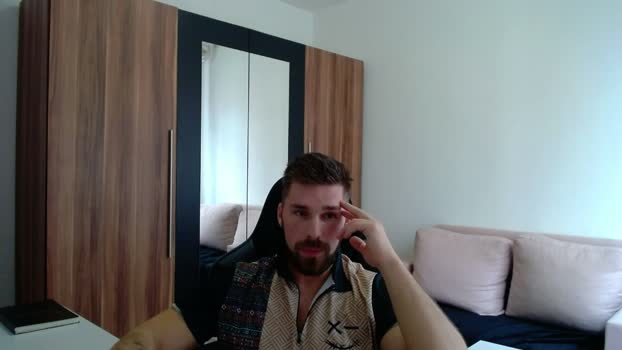 darius_94 04-04-2026 Gay Recording - spanking lick