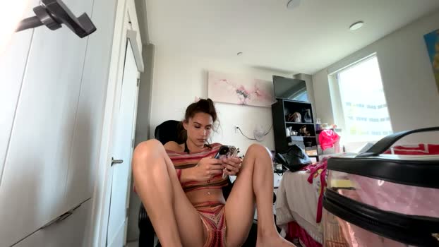yungfemslut ass Webcam SHOW @ Chaturbate 05-04-2026