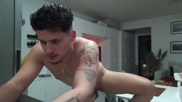 roberto_twink1 07-04-2026 Gay Recording - lush kinky