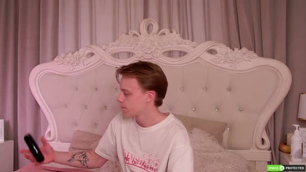 simonwarner 08-04-2026 Gay Recording - love striptease
