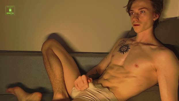 velvet_power 08-04-2026 Gay Recording - jerking bj-dildo