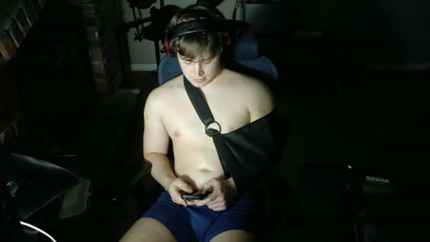 bubblebuttbdn 10-04-2026 Gay Recording - ass toy